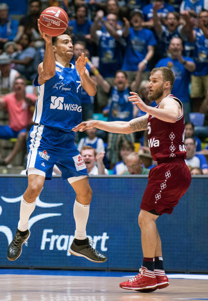 这让不少球 这让不少球